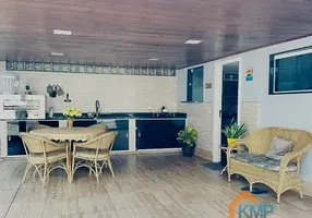 Foto 1 de Casa de Condomínio com 4 Quartos para alugar, 200m² em Barra da Tijuca, Rio de Janeiro