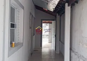 Foto 1 de Casa com 2 Quartos à venda, 68m² em Crispim, Pindamonhangaba