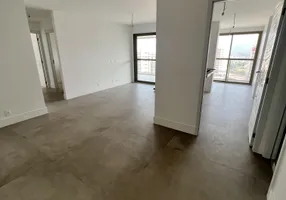 Foto 1 de Apartamento com 4 Quartos à venda, 122m² em Barra da Tijuca, Rio de Janeiro