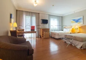 Foto 1 de Apartamento com 1 Quarto para alugar, 32m² em Higienópolis, São Paulo