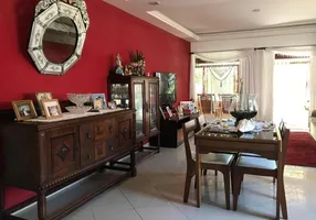 Foto 1 de Casa com 3 Quartos à venda, 310m² em Piratininga, Niterói