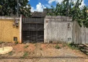 Foto 1 de Casa com 2 Quartos à venda, 64m² em Parque Alvorada II, Luziânia