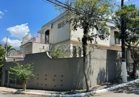 Foto 1 de Sobrado com 4 Quartos à venda, 190m² em Vila Irmãos Arnoni, São Paulo