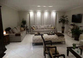 Foto 1 de Casa com 5 Quartos à venda, 527m² em São Fernando Residência, Barueri