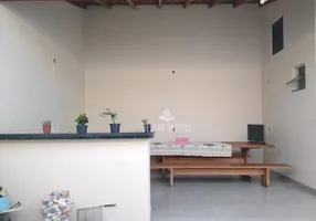 Foto 1 de Casa com 3 Quartos à venda, 115m² em Santa Mônica, Uberlândia
