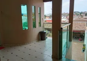Foto 1 de Casa com 3 Quartos à venda, 220m² em Veneza, Ribeirão das Neves