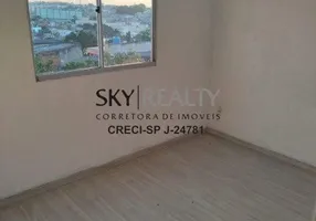 Foto 1 de Apartamento com 2 Quartos à venda, 40m² em Capão Redondo, São Paulo