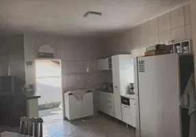 Foto 1 de Casa com 2 Quartos à venda, 80m² em Candeal, Salvador