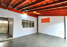 Foto 1 de Casa com 2 Quartos à venda, 167m² em Jardim São Vito, Americana