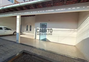 Foto 1 de Casa com 3 Quartos à venda, 220m² em Santa Mônica, Uberlândia