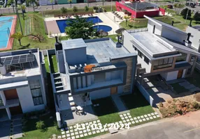 Foto 1 de Casa com 4 Quartos à venda, 242m² em São João do Rio Vermelho, Florianópolis