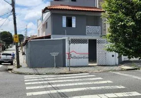 Foto 1 de Sobrado com 3 Quartos à venda, 250m² em Vila Camilopolis, Santo André