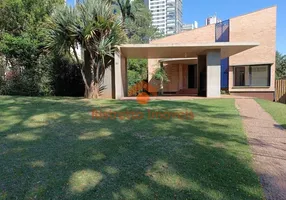 Foto 1 de Casa com 3 Quartos à venda, 258m² em Alphaville Residencial Dois, Barueri