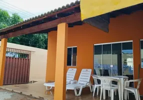 Foto 1 de Casa com 3 Quartos à venda, 70m² em Centro, Massaranduba