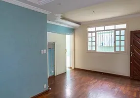 Foto 1 de Casa com 4 Quartos à venda, 187m² em Anchieta, Belo Horizonte