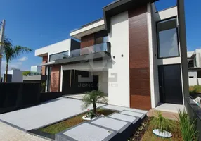 Foto 1 de Casa de Condomínio com 3 Quartos à venda, 214m² em Cezar de Souza, Mogi das Cruzes