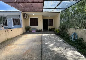 Foto 1 de Casa com 2 Quartos à venda, 45m² em Califórnia, Nova Santa Rita