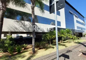 Foto 1 de Sala Comercial para alugar, 79m² em Jardim Karaíba, Uberlândia