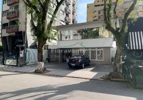 Foto 1 de Casa com 4 Quartos para venda ou aluguel, 355m² em Boqueirão, Santos