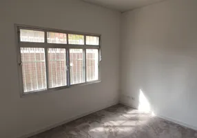 Foto 1 de Apartamento com 3 Quartos à venda, 84m² em Centro, Peruíbe