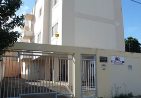 Foto 1 de Apartamento com 3 Quartos para alugar, 70m² em Estancia Itanhanga, Caldas Novas