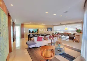 Foto 1 de Apartamento com 4 Quartos à venda, 244m² em Serra, Belo Horizonte