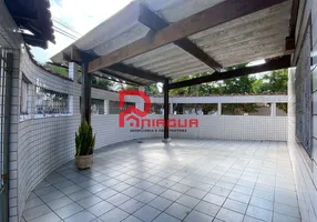 Foto 1 de Casa com 2 Quartos à venda, 175m² em Vila Guilhermina, Praia Grande