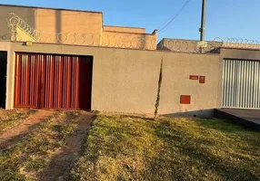 Foto 1 de Casa com 2 Quartos à venda, 85m² em Jardim Decolores, Trindade