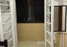 Foto 1 de Apartamento com 1 Quarto para alugar, 40m² em Pompeia, Santos