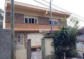 Foto 1 de Casa com 2 Quartos à venda, 198m² em Cascatinha, Nova Friburgo