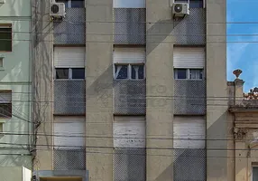 Foto 1 de Apartamento com 3 Quartos à venda, 107m² em Centro, Pelotas