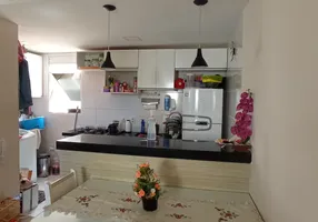 Foto 1 de Apartamento com 2 Quartos à venda, 46m² em Jardim das Margaridas, Salvador
