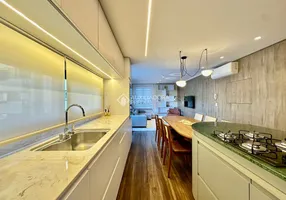 Foto 1 de Apartamento com 2 Quartos à venda, 81m² em Moinhos de Vento, Porto Alegre