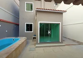 Foto 1 de Sobrado com 5 Quartos à venda, 134m² em Ponta da Praia, Santos