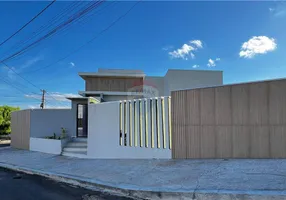 Foto 1 de Casa de Condomínio com 3 Quartos à venda, 265m² em Colina Verde, Teixeira de Freitas