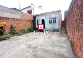 Foto 1 de Casa com 2 Quartos à venda, 66m² em Independência, Montes Claros