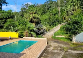 Foto 1 de Fazenda/Sítio com 3 Quartos à venda, 300m² em Água Azul, Guarulhos