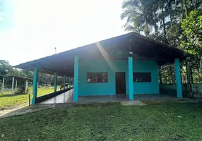 Foto 1 de Fazenda/Sítio com 6 Quartos à venda, 300m² em Luíza Mar Mirim, Itanhaém