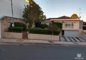 Foto 1 de Casa com 3 Quartos à venda, 200m² em Uvaranas, Ponta Grossa