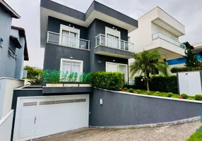 Foto 1 de Casa de Condomínio com 4 Quartos à venda, 232m² em Moinho Velho, Cotia