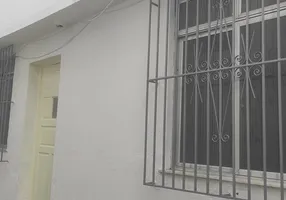 Foto 1 de Casa com 1 Quarto para alugar, 50m² em Cascadura, Rio de Janeiro