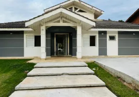 Foto 1 de Casa de Condomínio com 4 Quartos para alugar, 500m² em Fazenda Ilha, Embu-Guaçu