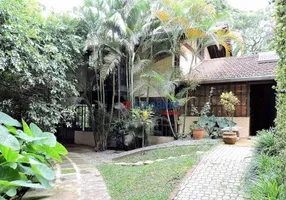 Foto 1 de Casa com 3 Quartos à venda, 365m² em Águas da Fazendinha, Carapicuíba