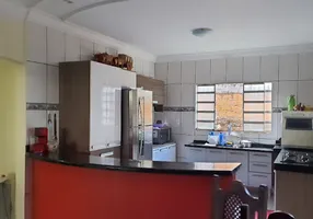 Foto 1 de Casa com 3 Quartos à venda, 118m² em Jardim dos Ipês, Anápolis