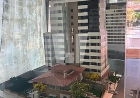 Foto 1 de Apartamento com 4 Quartos à venda, 134m² em Santo Antônio, Belo Horizonte