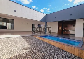 Foto 1 de Casa com 3 Quartos à venda, 200m² em Jardim Europa, Uberlândia