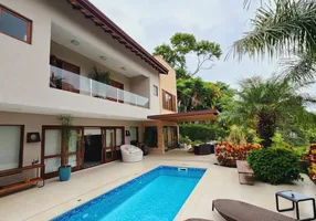 Foto 1 de Casa com 4 Quartos à venda, 400m² em Golf Park, Carapicuíba