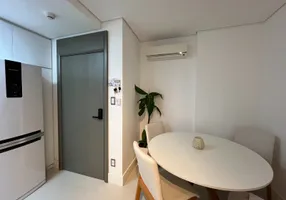 Foto 1 de Apartamento com 2 Quartos à venda, 62m² em Centro, Itajaí