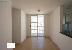 Foto 1 de Apartamento com 3 Quartos à venda, 64m² em Cidade Ademar, São Paulo