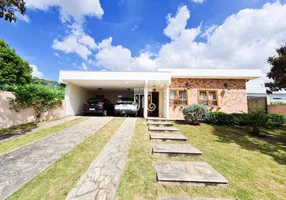 Foto 1 de Casa de Condomínio com 3 Quartos à venda, 228m² em Vila Omissolo, Louveira